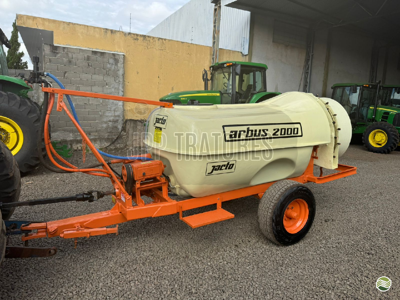 PULVERIZADOR JACTO ARBUS 2000 Arrasto JPP Tratores MONTE ALTO SÃO PAULO SP